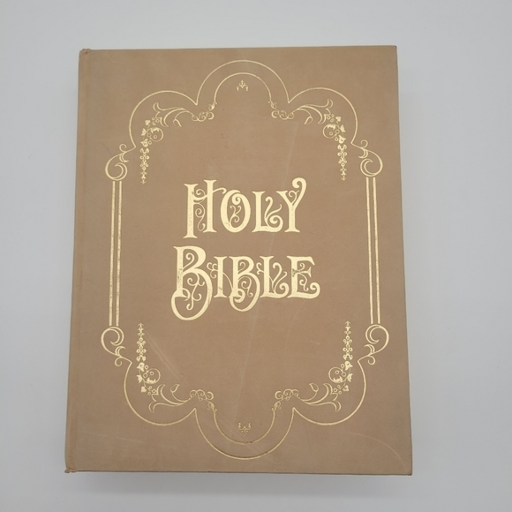 Vintage Heirloom Publisher‎ Extra Large 9" x 12" Suede Family Bible
